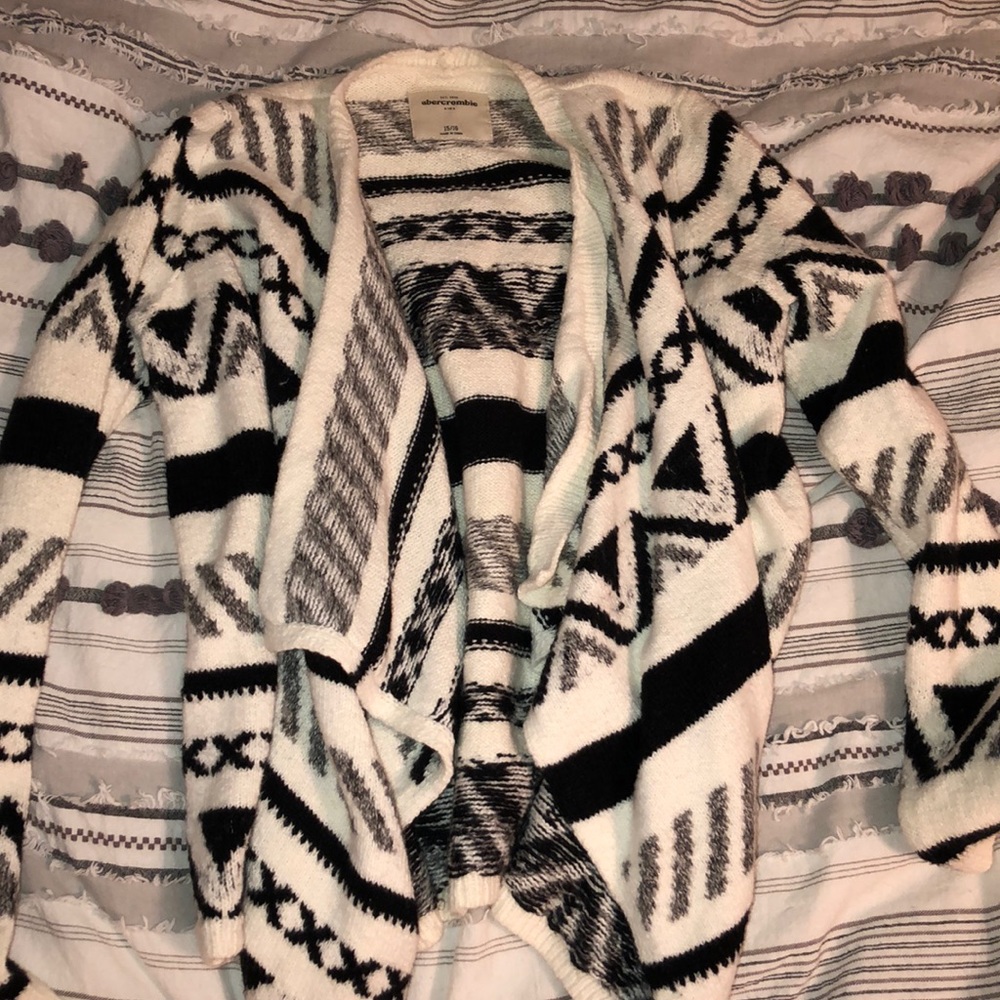 Abercrombie cardigan